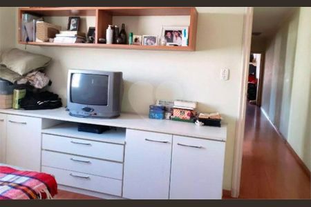 Casa à venda com 4 quartos, 180m² em Vila Gustavo, São Paulo