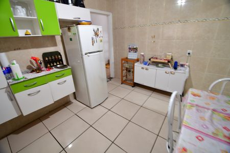 Casa para alugar com 200m², 3 quartos e 2 vagasCozinha