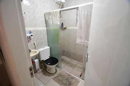Casa para alugar com 200m², 3 quartos e 2 vagasBanheiro 