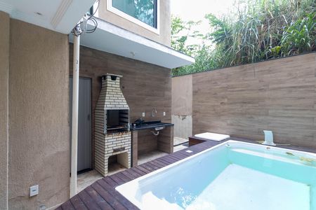 Casa para alugar com 200m², 3 quartos e 1 vagaÁrea externa