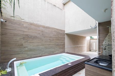 Casa para alugar com 200m², 3 quartos e 1 vagaÁrea externa