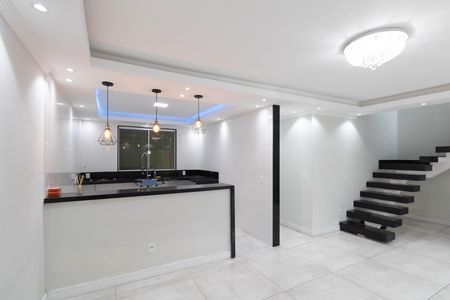 Sala/Cozinha de casa para alugar com 3 quartos, 200m² em Santíssimo, Rio de Janeiro