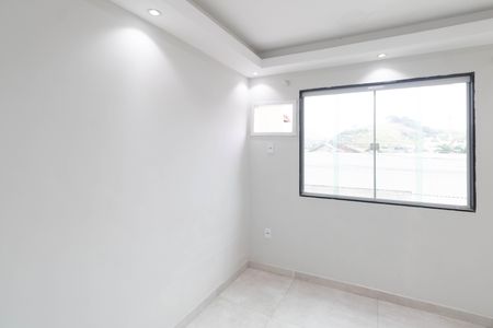Quarto 1 de casa para alugar com 3 quartos, 200m² em Santíssimo, Rio de Janeiro