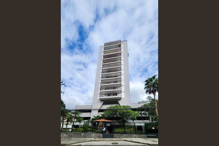 Apartamento para alugar com 75m², 2 quartos e 1 vaga Apartamento para alugar com 75m², 2 quartos e 1 vagaFachada do Condomínio