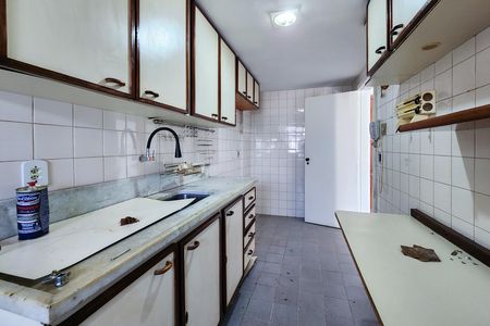 Apartamento para alugar com 75m², 2 quartos e 1 vaga Apartamento para alugar com 75m², 2 quartos e 1 vagaCozinha