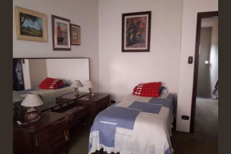 Casa à venda com 5 quartos, 600m² em Vila Amalia (Zona Norte), São Paulo