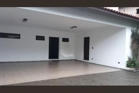 Casa à venda com 5 quartos, 600m² em Vila Amalia (Zona Norte), São Paulo