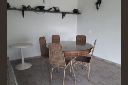 Casa à venda com 5 quartos, 600m² em Vila Amalia (Zona Norte), São Paulo