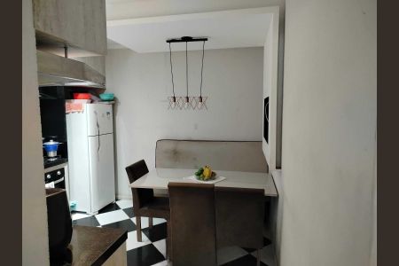 Casa à venda com 288m², 6 quartos e 2 vagas Casa à venda com 288m², 6 quartos e 2 vagasCozinha