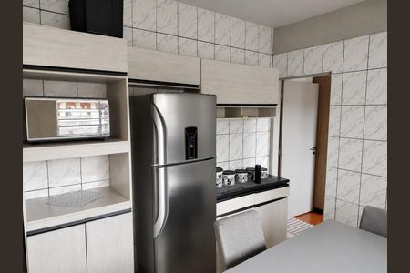 Casa à venda com 288m², 6 quartos e 2 vagas Casa à venda com 288m², 6 quartos e 2 vagasCozinha