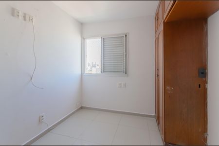 Quarto 1 de apartamento para alugar com 2 quartos, 55m² em Ipiranga, São Paulo
