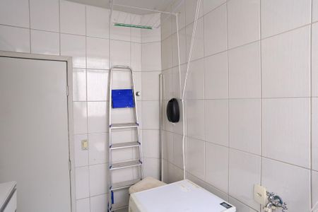 Apartamento para alugar com 98m², 3 quartos e 2 vagas Apartamento para alugar com 98m², 3 quartos e 2 vagasÁrea de Serviço