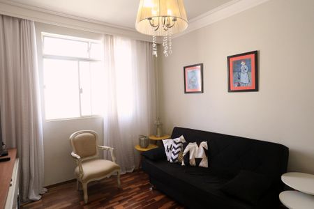 Sala de apartamento para alugar com 3 quartos, 98m² em União, Belo Horizonte