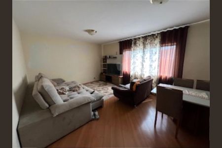 Casa à venda com 3 quartos, 250m² em Vila Romero, São Paulo