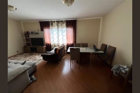 Casa à venda com 250m², 3 quartos e 1 vaga