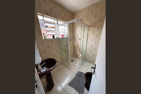 Casa à venda com 3 quartos, 250m² em Vila Romero, São Paulo