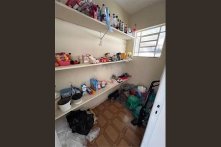 Casa à venda com 250m², 3 quartos e 1 vaga