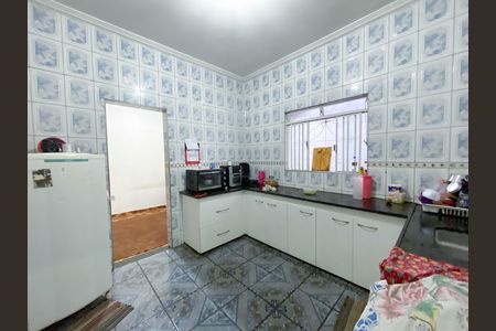 Casa à venda com 110m², 2 quartos e 1 vaga Casa à venda com 110m², 2 quartos e 1 vagaCozinha