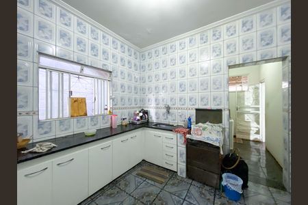 Cozinha de casa à venda com 2 quartos, 110m² em Lindéia, Contagem