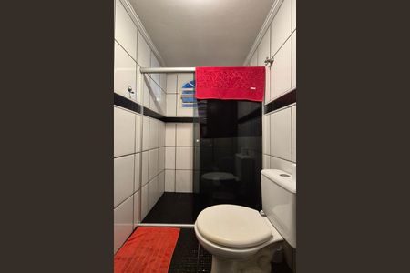 Casa à venda com 180m², 3 quartos e 3 vagasBanheiro da Suíte