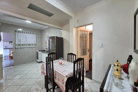 Casa à venda com 180m², 3 quartos e 3 vagasCopa 