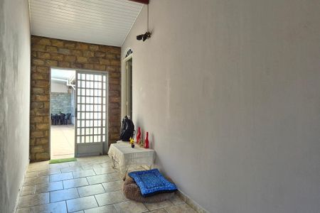 Casa à venda com 180m², 3 quartos e 3 vagasGaragem 