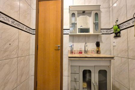 Casa à venda com 180m², 3 quartos e 3 vagasBanheiro