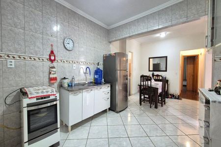 Casa à venda com 180m², 3 quartos e 3 vagasCozinha 