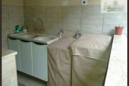 Casa à venda com 90m², 2 quartos e 2 vagas