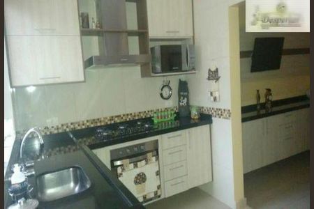 Casa à venda com 90m², 2 quartos e 2 vagas