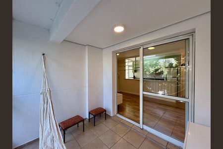 Apartamento para alugar com 56m², 2 quartos e 1 vaga Apartamento para alugar com 56m², 2 quartos e 1 vagaSacada