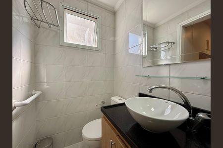 Apartamento para alugar com 56m², 2 quartos e 1 vaga Apartamento para alugar com 56m², 2 quartos e 1 vagaBanheiro Suíte
