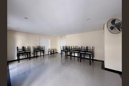 Apartamento para alugar com 56m², 2 quartos e 1 vaga Apartamento para alugar com 56m², 2 quartos e 1 vagaSalão de Festas