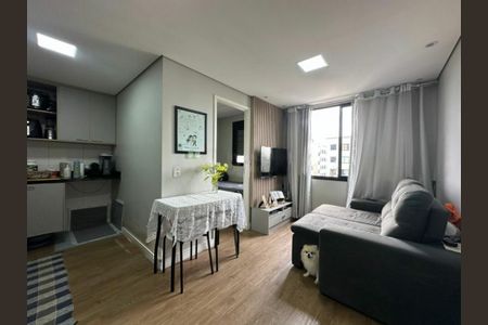 Apartamento à venda com 33m², 2 quartos e 1 vaga