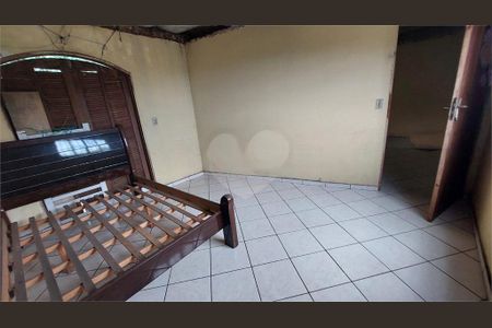 Casa à venda com 2 quartos, 120m² em Sítio Barrocada, São Paulo