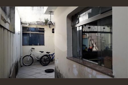 Casa à venda com 2 quartos, 128m² em Jardim São Jorge, São Paulo