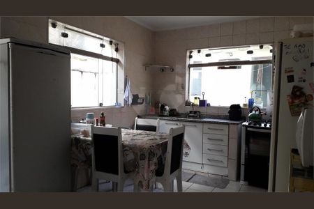 Casa à venda com 2 quartos, 128m² em Jardim São Jorge, São Paulo