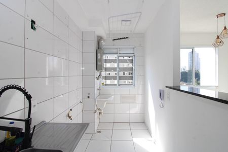Apartamento para alugar com 42m², 2 quartos e 1 vaga Apartamento para alugar com 42m², 2 quartos e 1 vagaCozinha e Área de Serviço