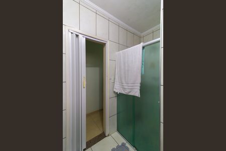 Casa à venda com 125m², 3 quartos e 2 vagasBanheiro