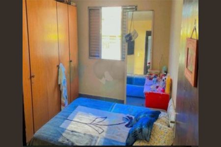 Casa à venda com 125m², 4 quartos e 9 vagas