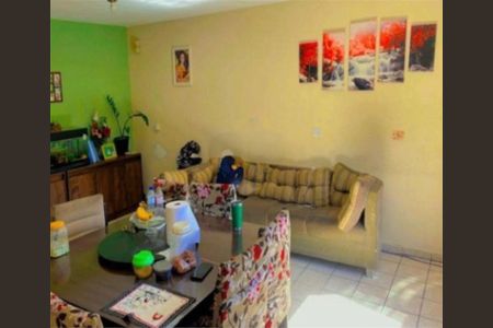 Casa à venda com 125m², 4 quartos e 9 vagas