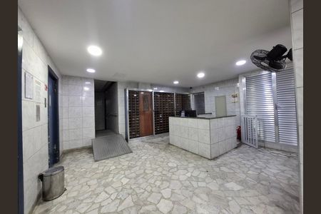 Apartamento para alugar com 90m², 2 quartos e sem vaga Apartamento para alugar com 90m², 2 quartos e sem vagaHall de entrada