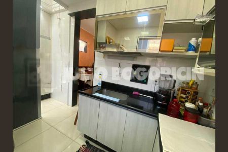 Apartamento à venda com 90m², 3 quartos e sem vaga