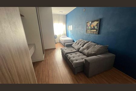 Casa para alugar com 304m², 5 quartos e 3 vagas Casa para alugar com 304m², 5 quartos e 3 vagasSala