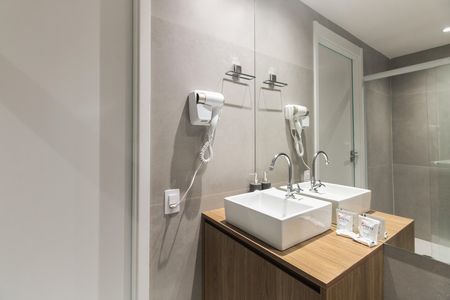 Studio para alugar com 23m², 1 quarto e sem vaga Studio para alugar com 23m², 1 quarto e sem vagaBanheiro