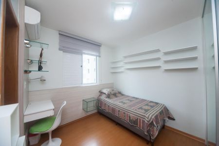 Apartamento para alugar com 87m², 2 quartos e 2 vagassemi suite 