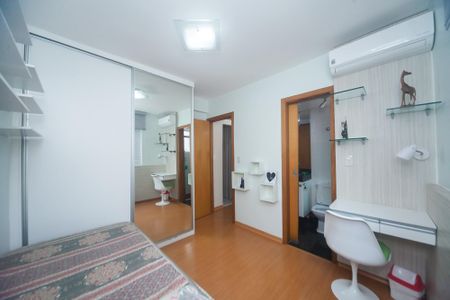 Apartamento para alugar com 87m², 2 quartos e 2 vagassemi suite 