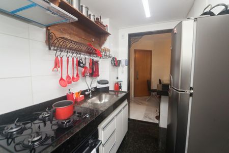 Apartamento para alugar com 87m², 2 quartos e 2 vagasCozinha