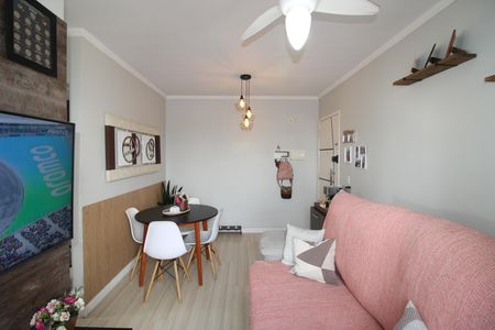 Sala de apartamento à venda com 2 quartos, 47m² em Cidade Líder, São Paulo