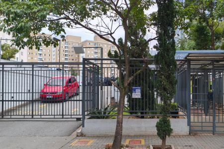Apartamento à venda com 47m², 2 quartos e 1 vaga Apartamento à venda com 47m², 2 quartos e 1 vagaFachada